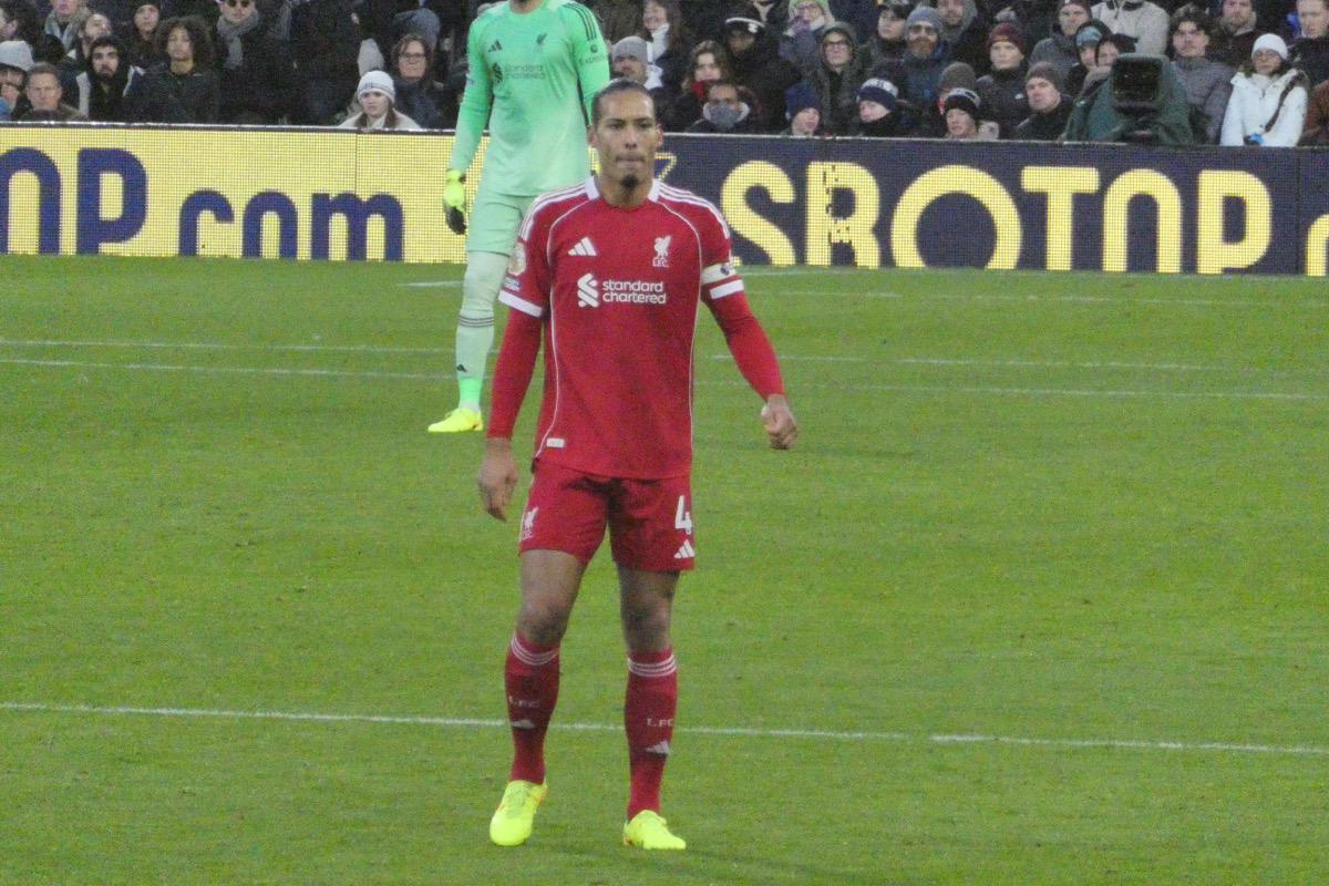 阿利松在克洛普高位压迫体系中的清道夫门将战术角色解析